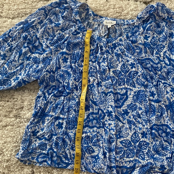 Ladies top - Picture 5 of 7